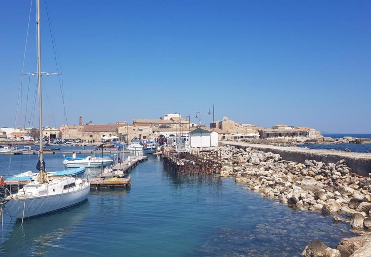 La Casa Sulla Spiaggia Marzamemi Exterior foto